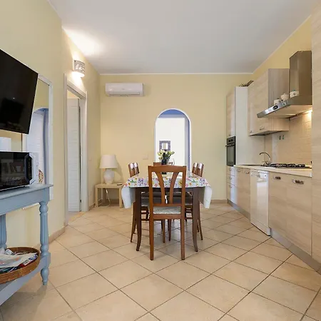 Elga Apartment