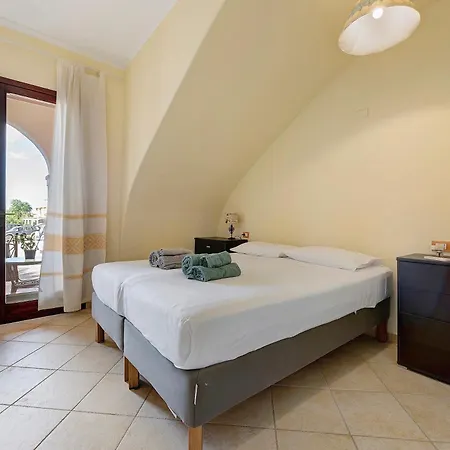 Elga Apartment